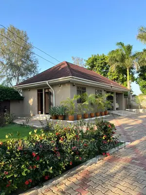 5bdrm House in Bunju for sale