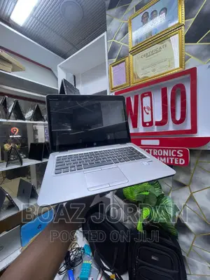 New Laptop HP Folio 13 8GB Intel Core I5 HDD 500GB