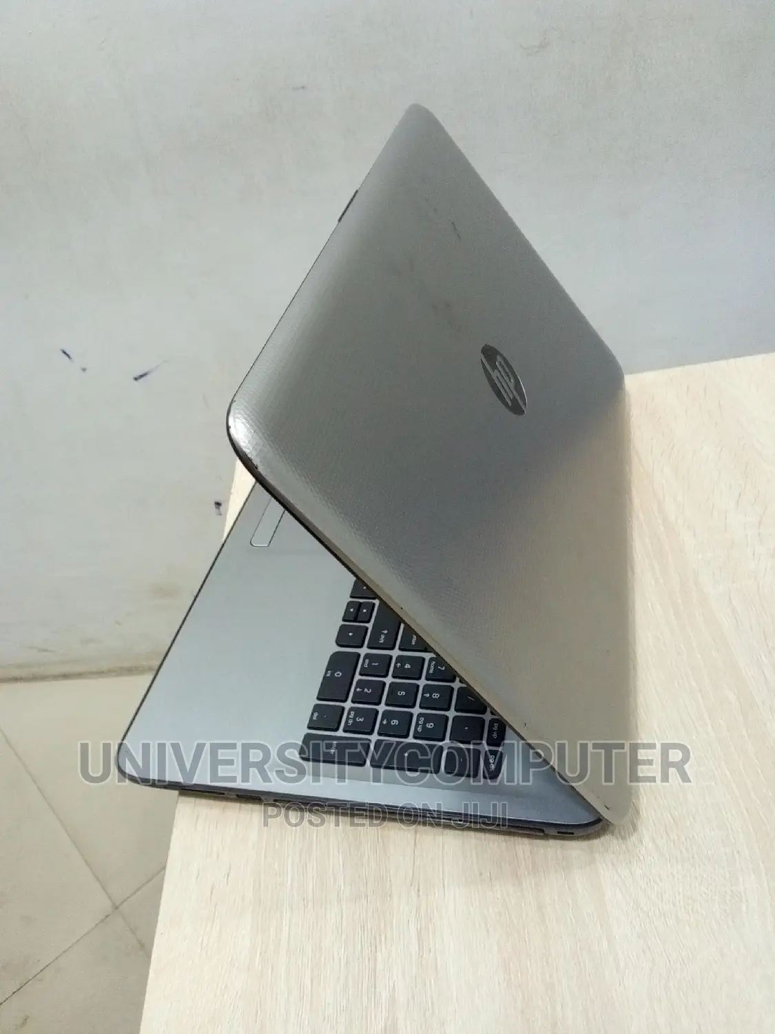 Laptop HP 250 G6 8GB AMD A6 HDD 1T