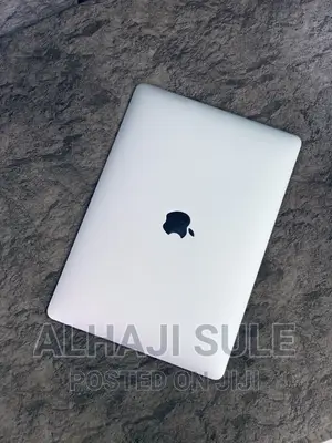 Laptop Apple MacBook 2018 16GB Intel Core I5 SSD 512GB