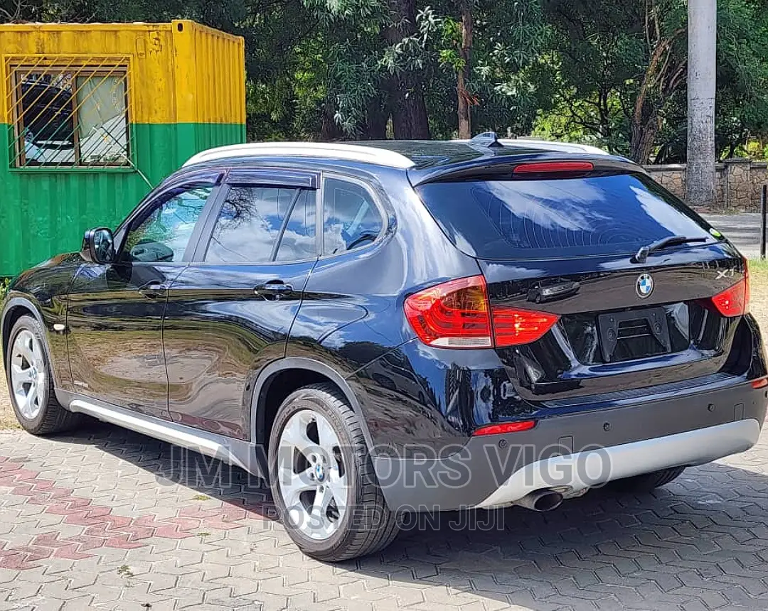 BMW X1 2011 Black
