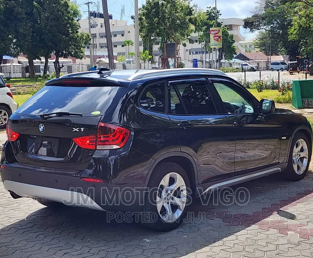 BMW X1 2011 Black