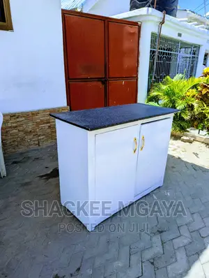 Kabati Za Nguo Mbao Ni Nzuri Sana Karibu Sana