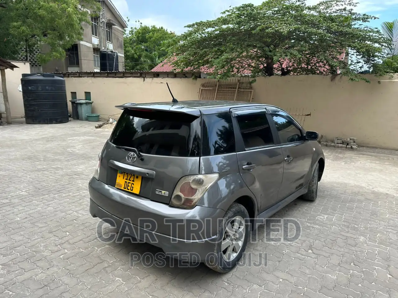 Toyota IST 2003 Gray