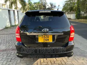 Toyota Wish 2004 Black