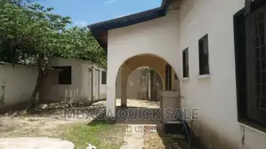 2bdrm Bungalow in Mikocheni  Avacado for rent