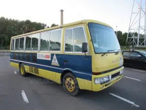 Mitsubishi Fuso Rosa 1997 Yellow