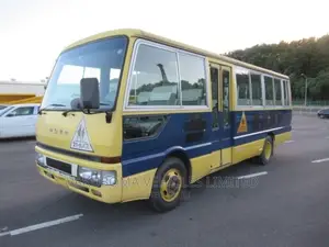 Mitsubishi Fuso Rosa 1997 Yellow