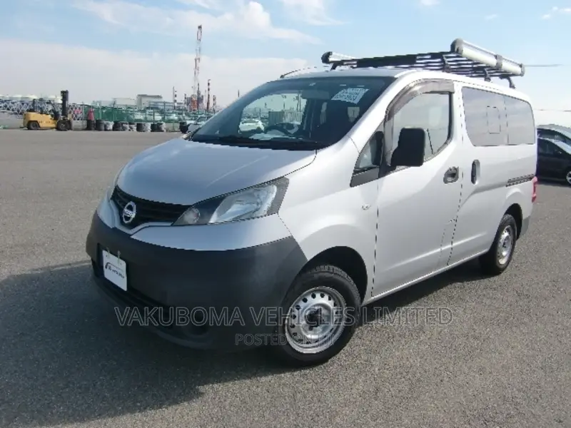 Nissan NV200 2015 Silver