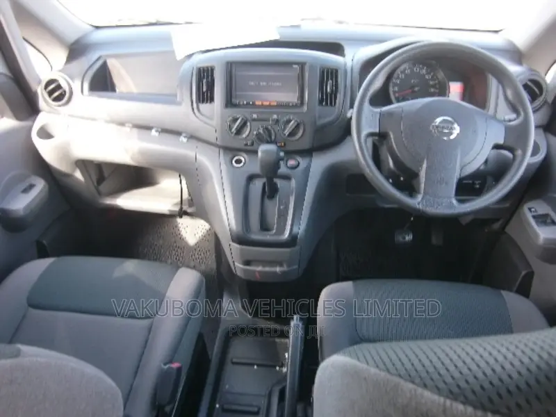 Nissan NV200 2015 Silver