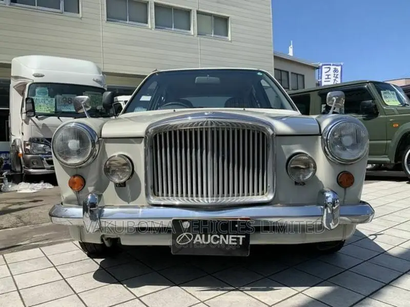 Nissan March 2001 Beige