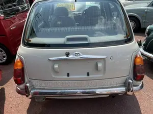 Nissan March 2001 Beige