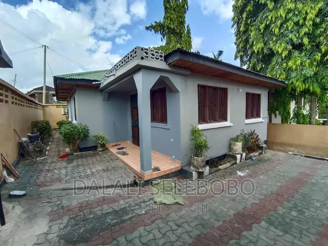 2bdrm Bungalow in Kimara Baruti, Kinondoni for rent