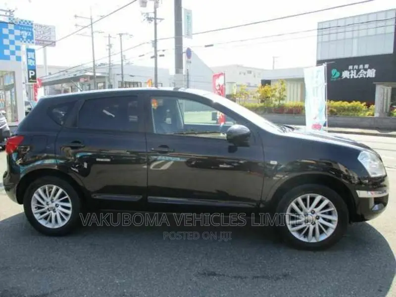 Nissan Dualis 2010 Black