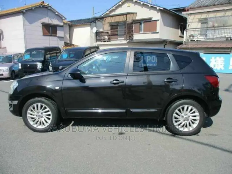 Nissan Dualis 2010 Black