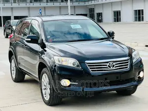 Toyota Vanguard 2010 Black