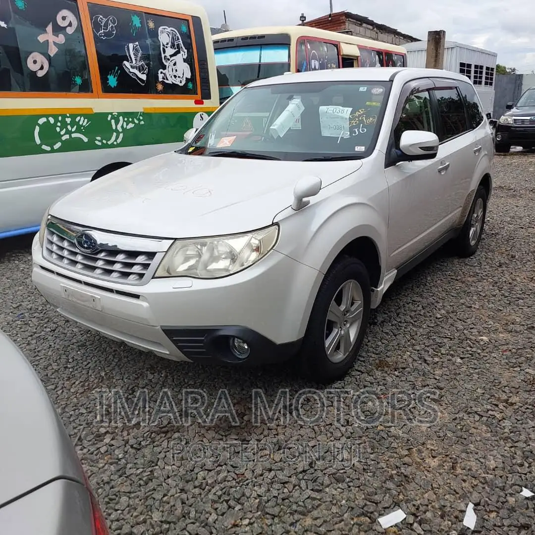 Subaru Forester 2010 White