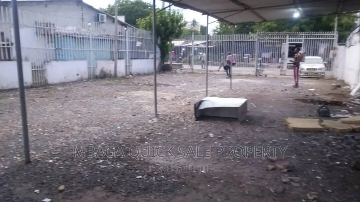 Show Room for Rent Along Kimweri Ed Msasani USD 1800