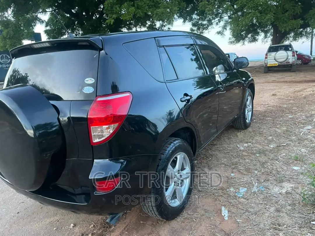 Toyota RAV4 2.5 2012 Black