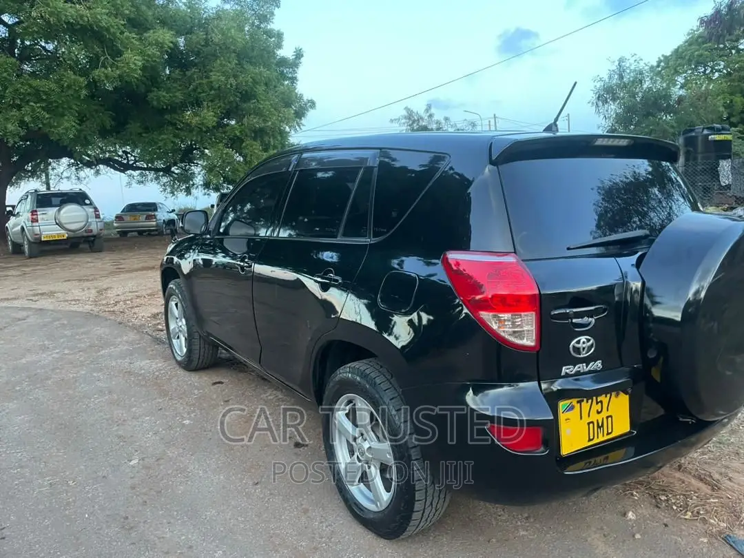 Toyota RAV4 2.5 2012 Black