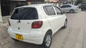 Toyota Vitz 1.5 FWD 3dr 2002 White