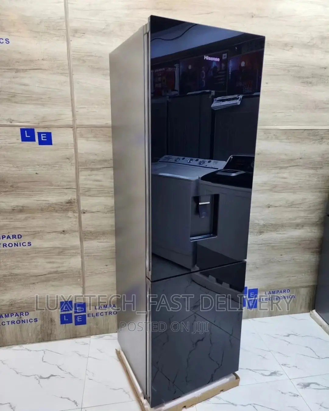 Hisense Refrigerator Glass Design With Dispenser Lita 263L