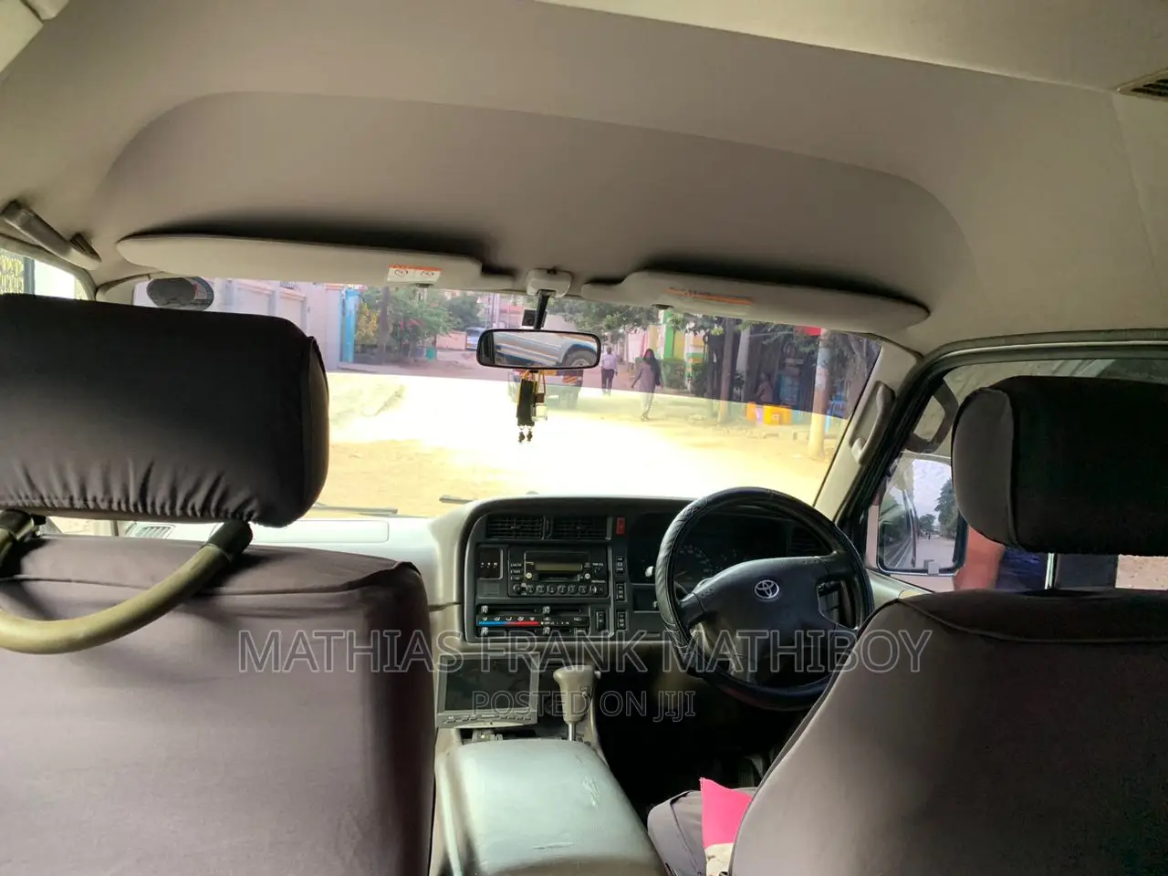 Toyota HiAce 2004 Silver