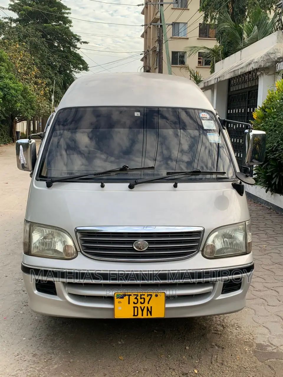 Toyota HiAce 2004 Silver