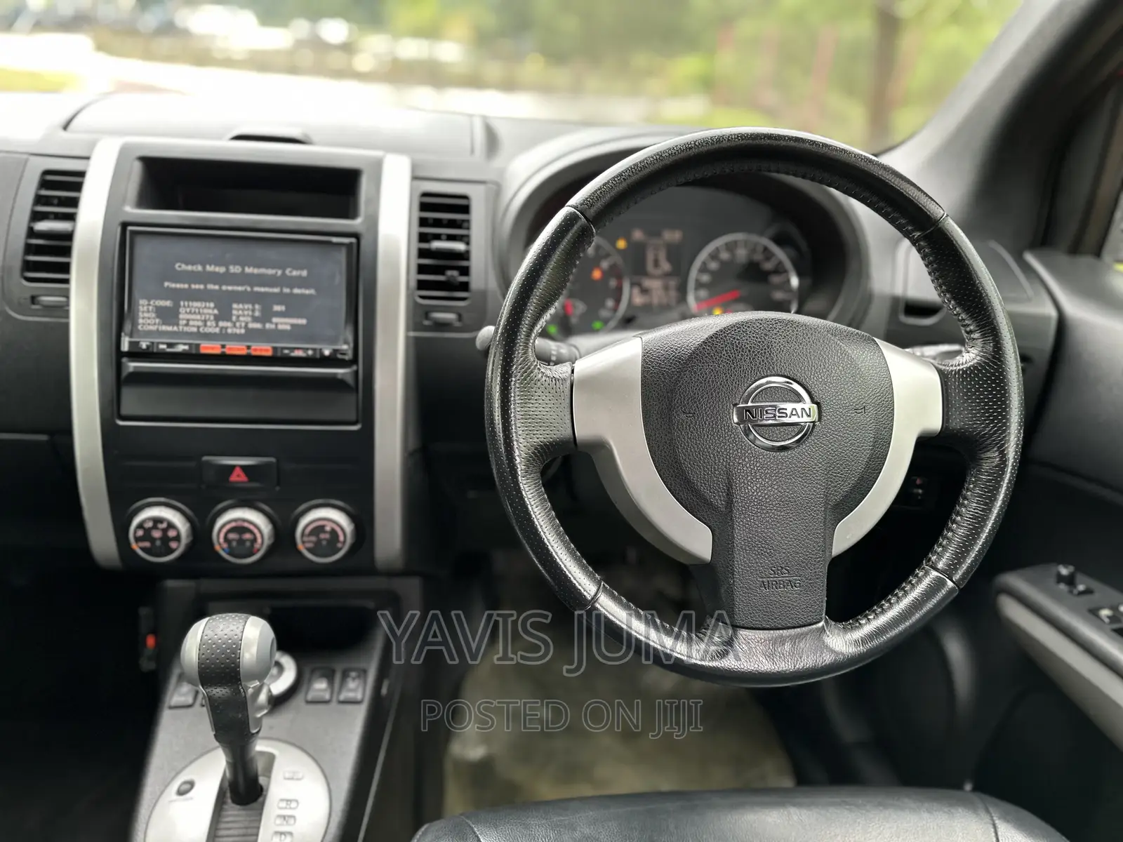 Nissan X-Trail 2012 Red