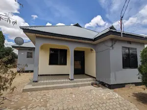 5bdrm House in Dodoma Rural for sale