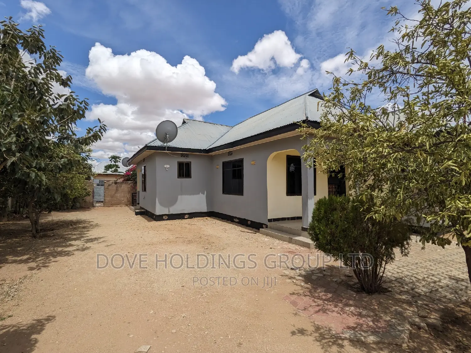 5bdrm House in Dodoma Rural for sale