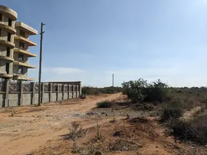 Kiwanja Kinauzwa Kipo Nanenane Dodoma
