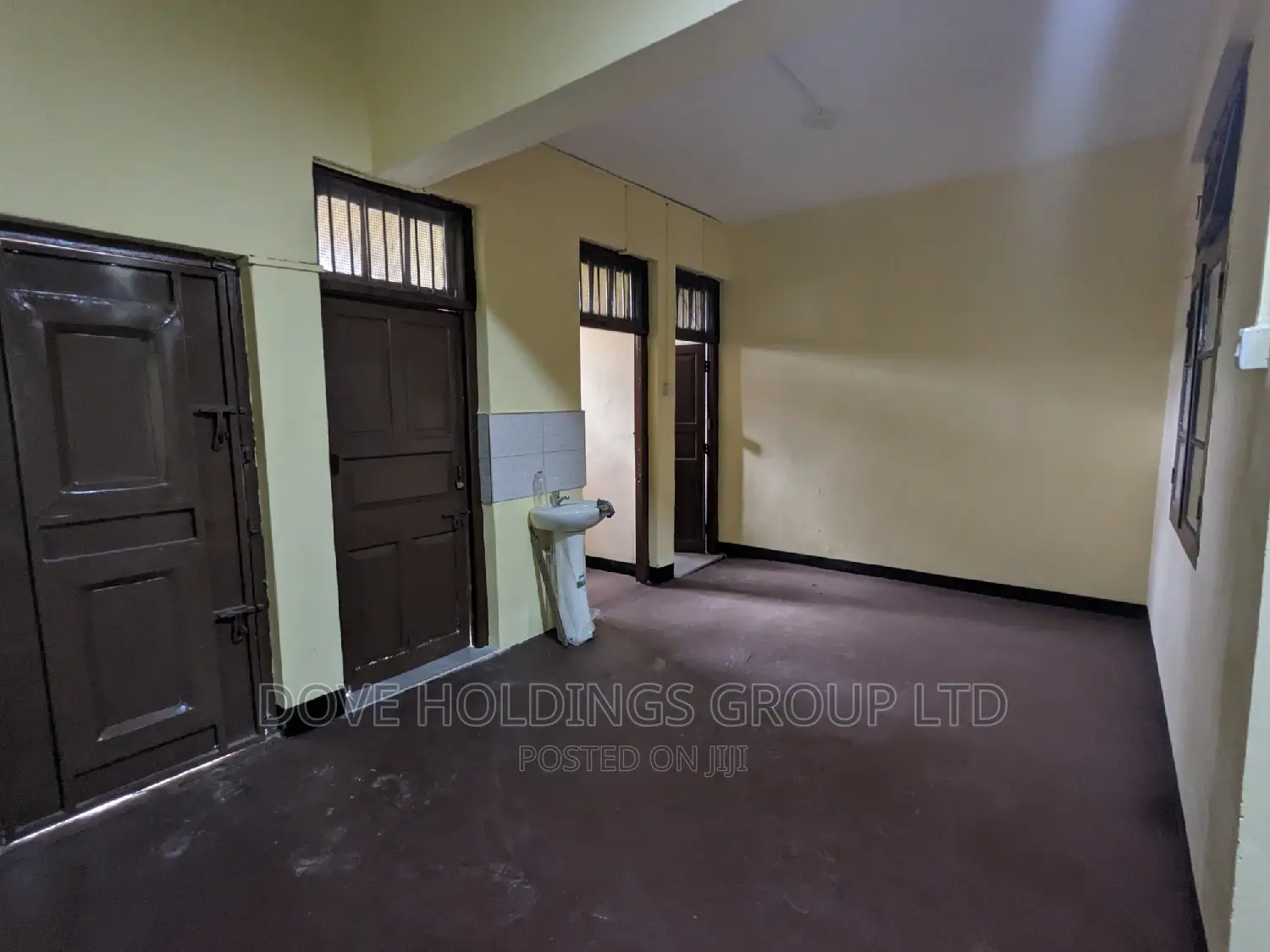 Commercial Property Available for Rent City Centre