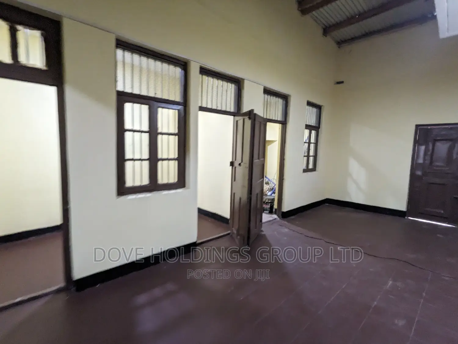 Commercial Property Available for Rent City Centre