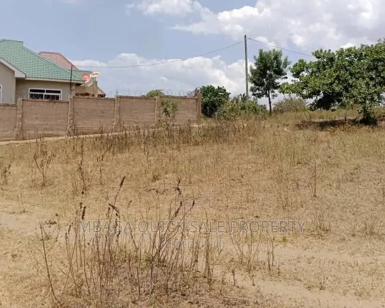 Plot for Sale at Salasala
