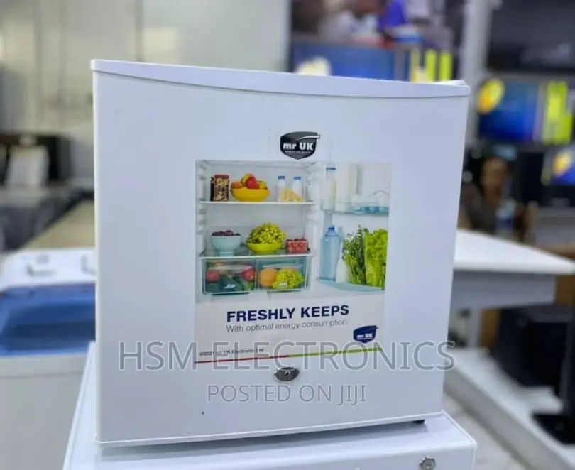Mr Uk Min REFRIGERATOR