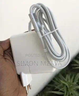 Apple Magsafe 60W Charger for Macbook Pro/Air. Available