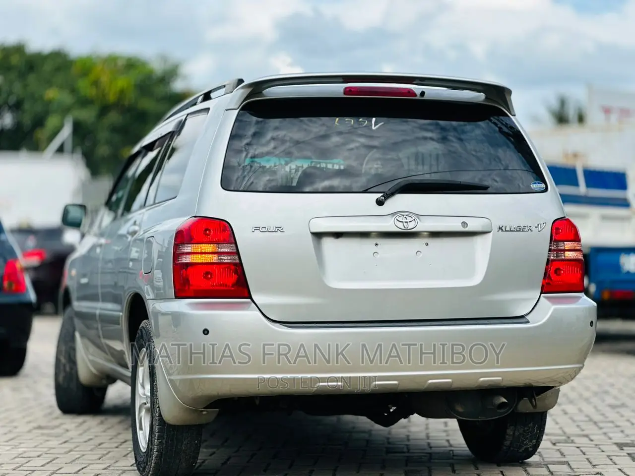 Toyota Kluger 2002 Silver