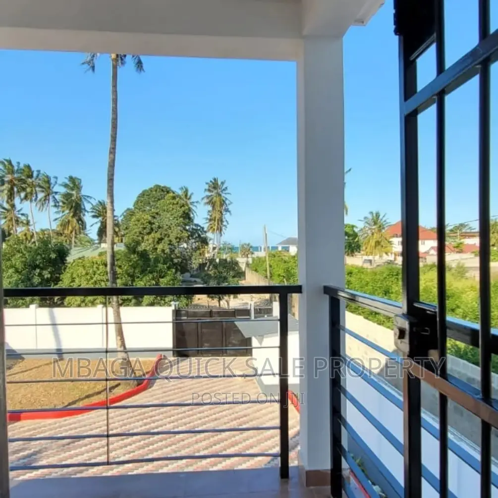 3bdrm House in Mbezi Beach  Next for rent