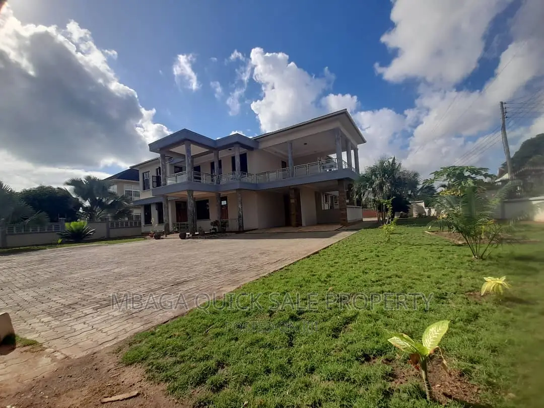 5bdrm House in Mbweni  Jkt for rent