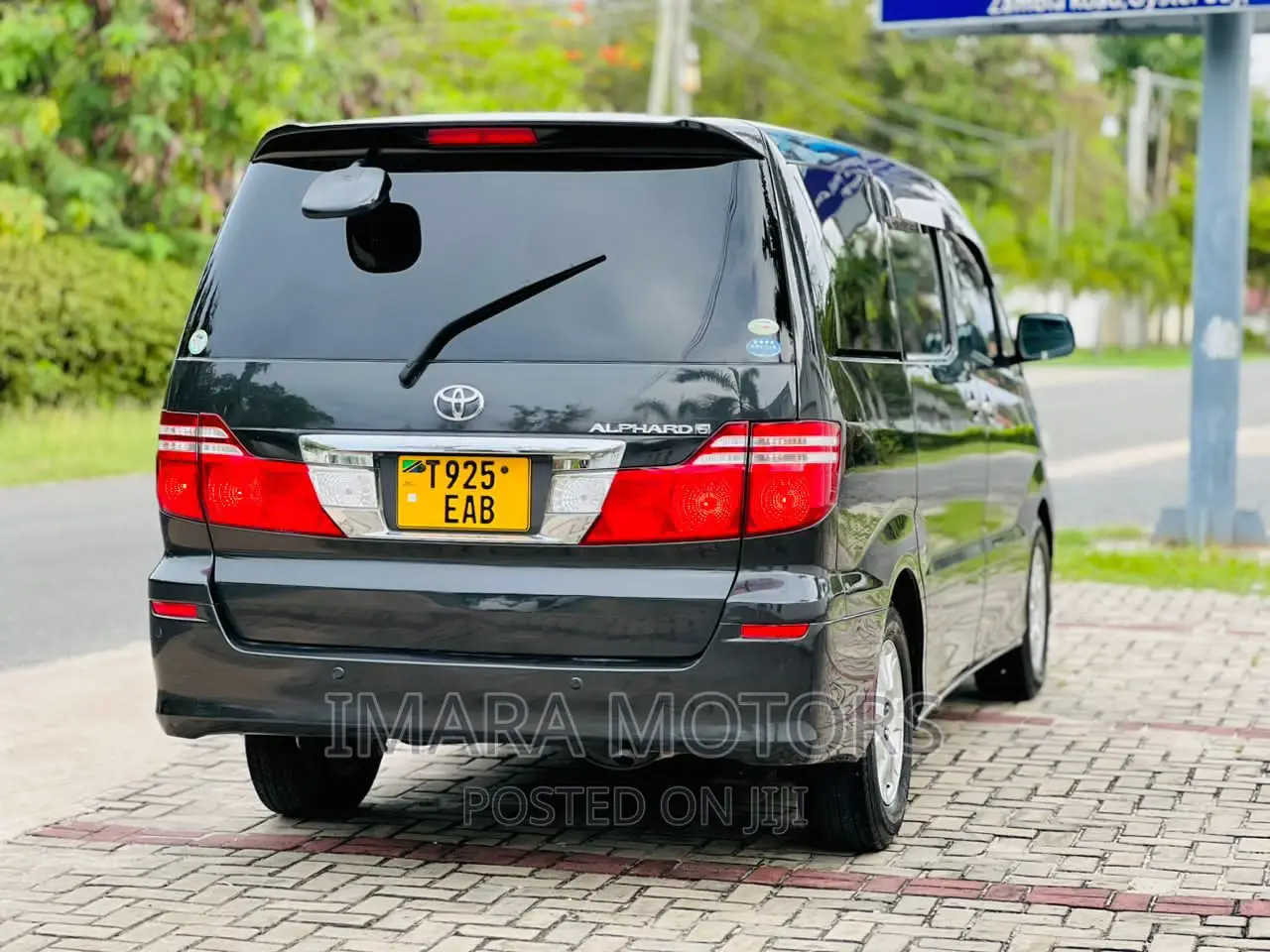 Toyota Alphard 2006 Black