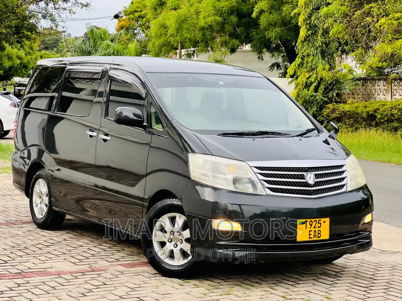 Toyota Alphard 2006 Black