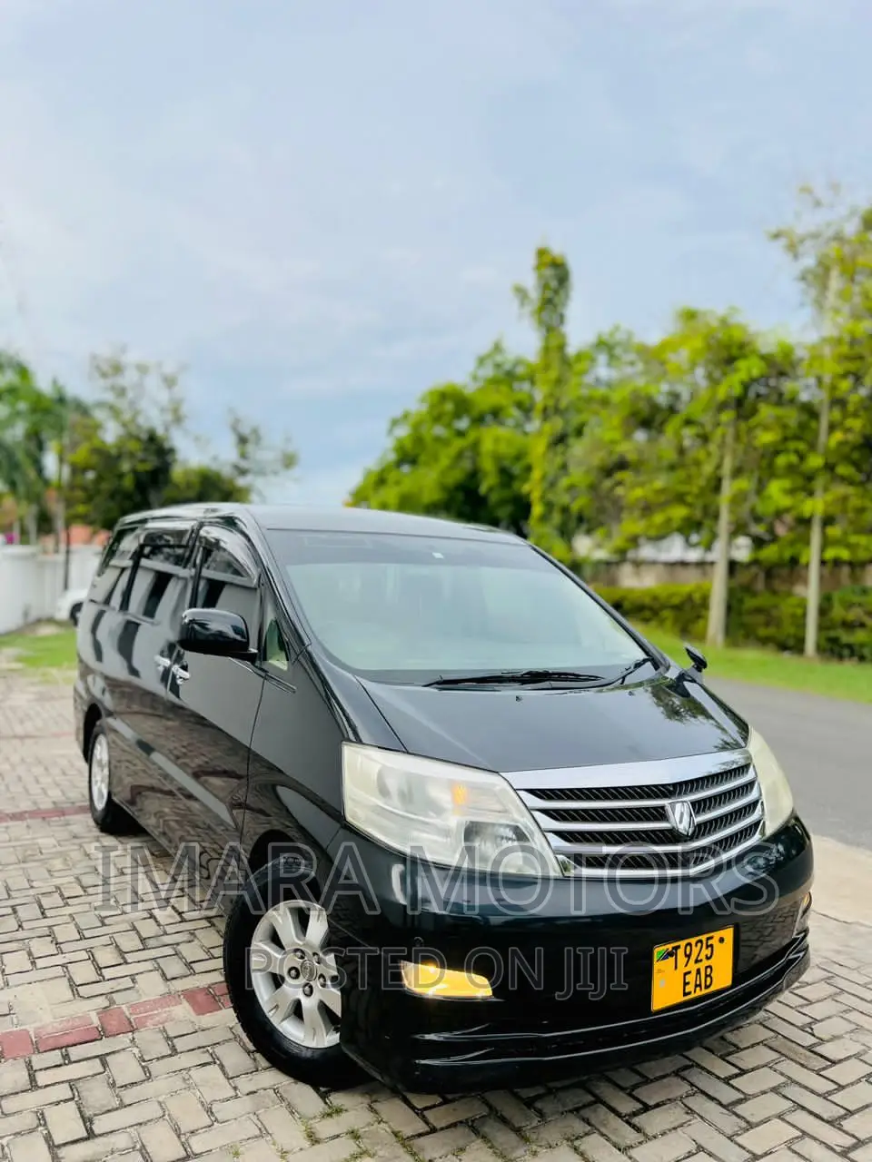 Toyota Alphard 2006 Black
