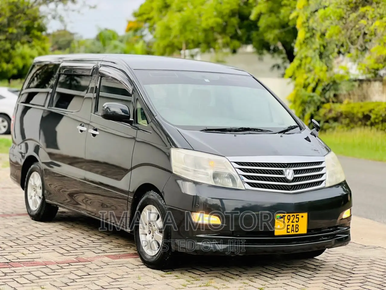 Toyota Alphard 2006 Black