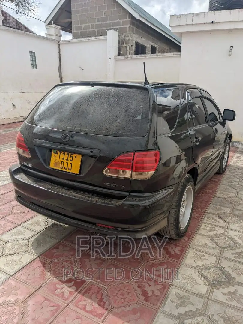 Toyota Harrier 2.2 16V 2001 Black