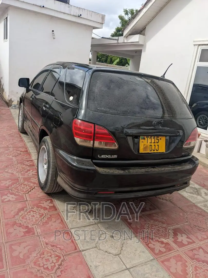 Toyota Harrier 2.2 16V 2001 Black