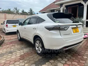 Toyota Harrier 2014 White