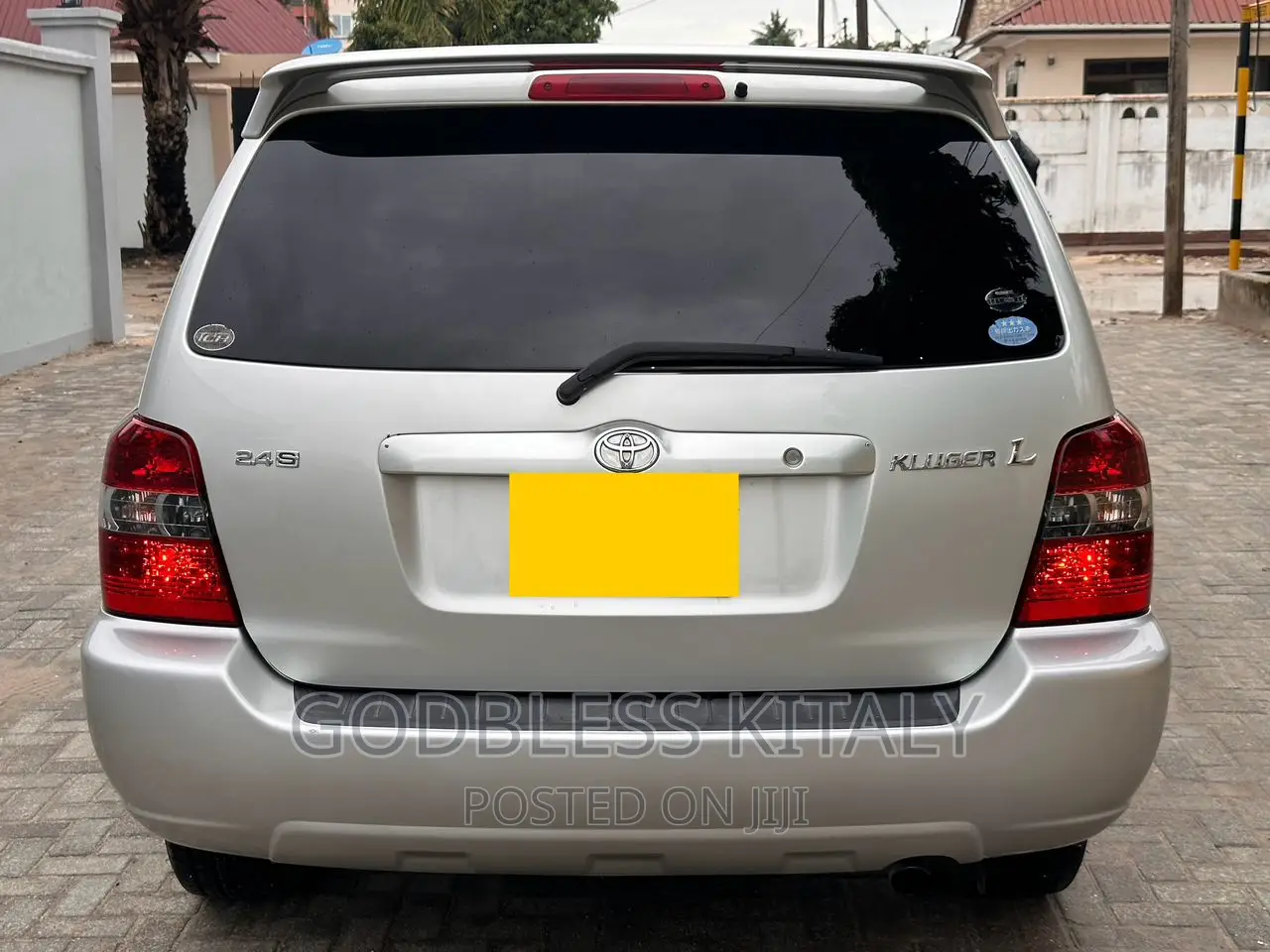 Toyota Kluger 2004 Silver