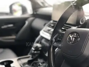 New Toyota Land Cruiser 2022 White
