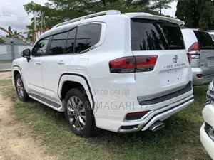 New Toyota Land Cruiser 2022 White